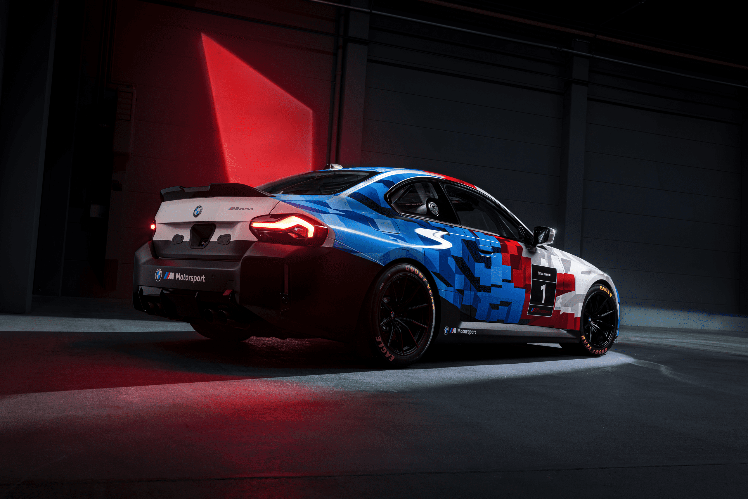 BMW M2 Racing encara seu maior desafio nas 24 Horas de Nürburgring antes de ser lançado ao mercado
