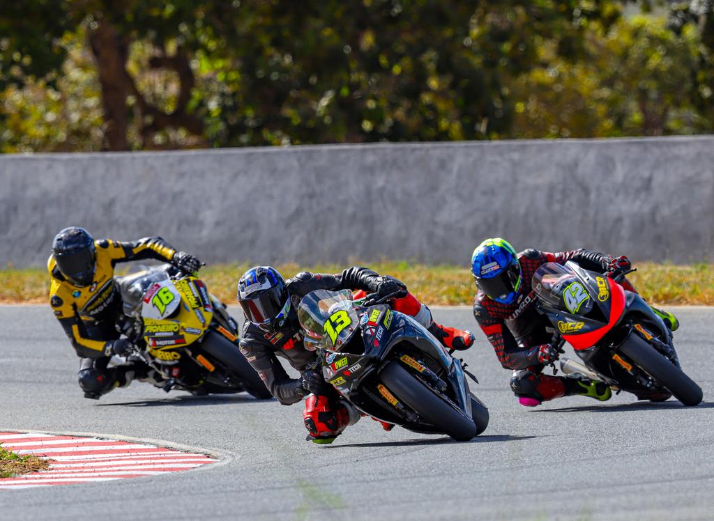 Serão 12 corridas de oito categorias entre sexta-feira e sábado (MOTO1000GP/Grelak Comunicação)