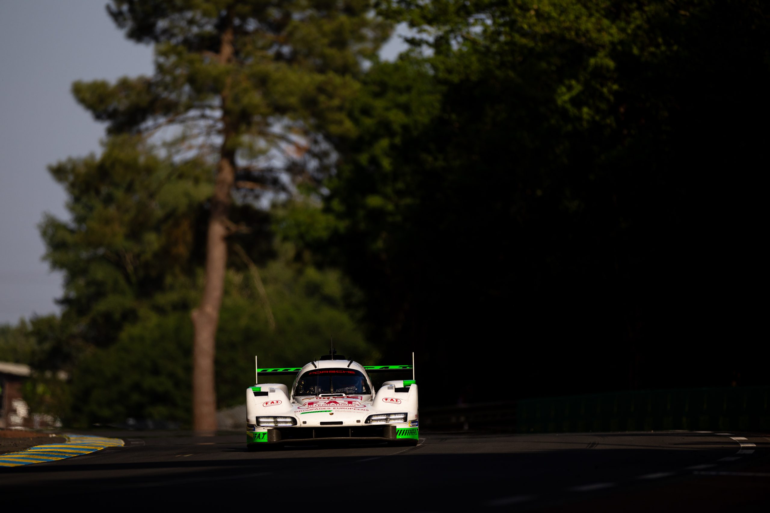 Hypercar Privateer