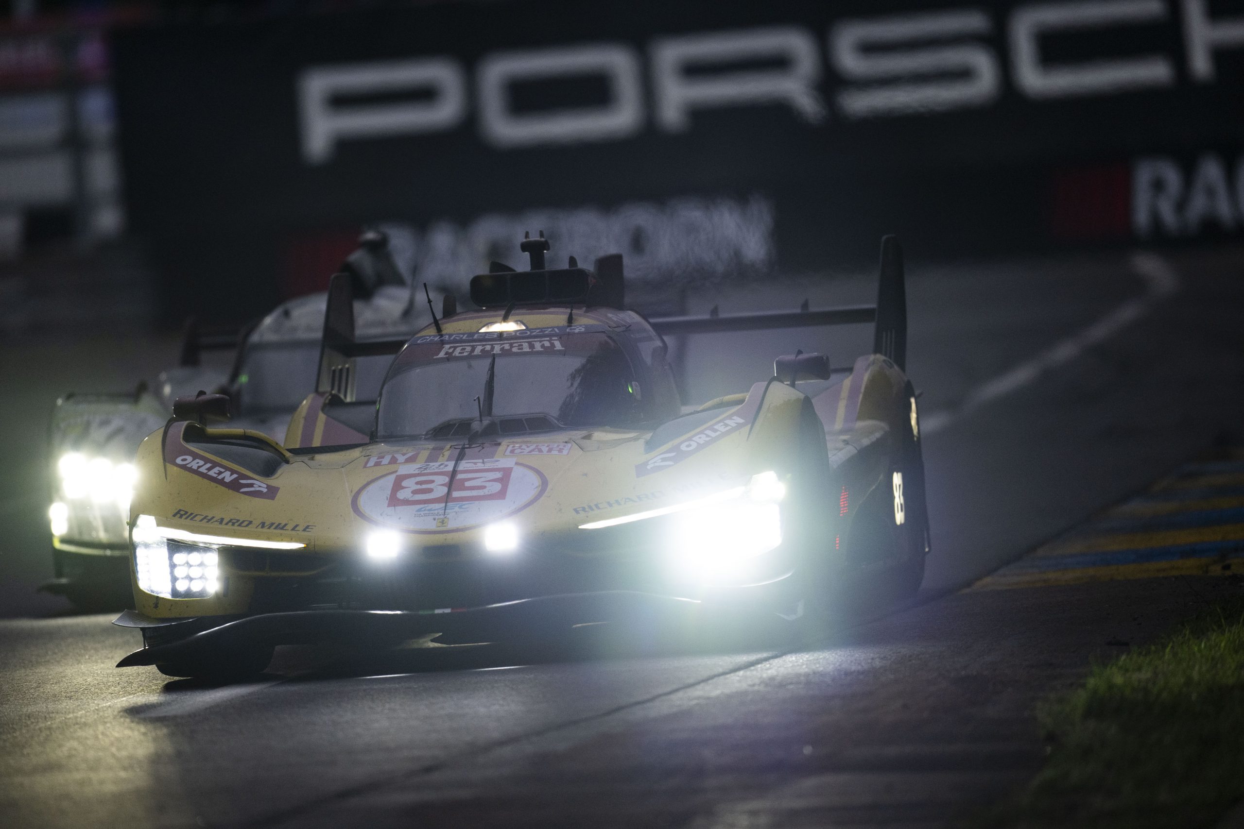 Ferrari #83 retoma a liderança geral na 13ª hora das 24H de Le Mans