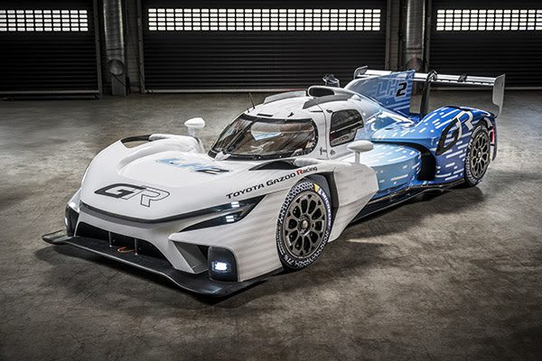 Toyota apresenta carro movido a hidrogênio líquido durante as 24 Horas de Le Mans