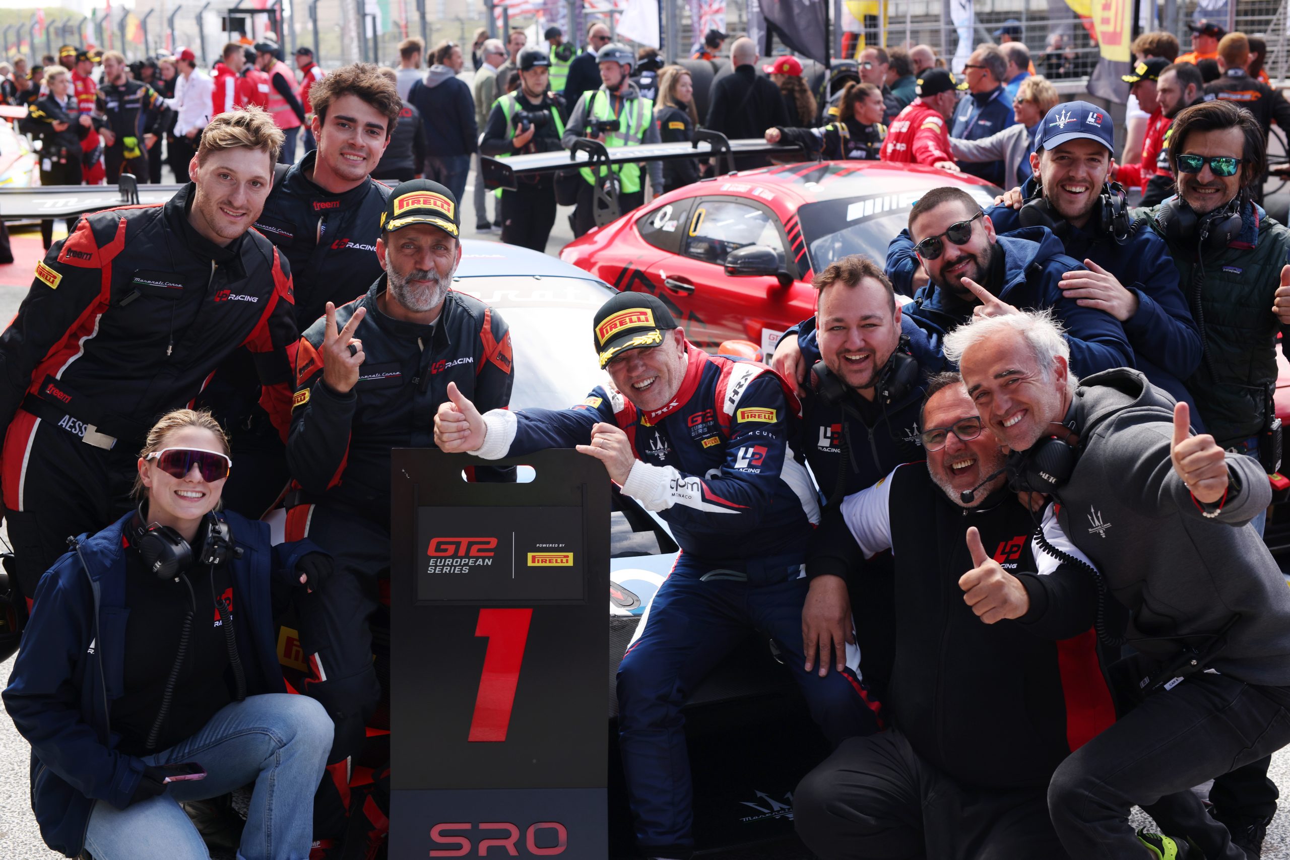 Prette conquista vitória histórica em Zandvoort na GT2 European Series
