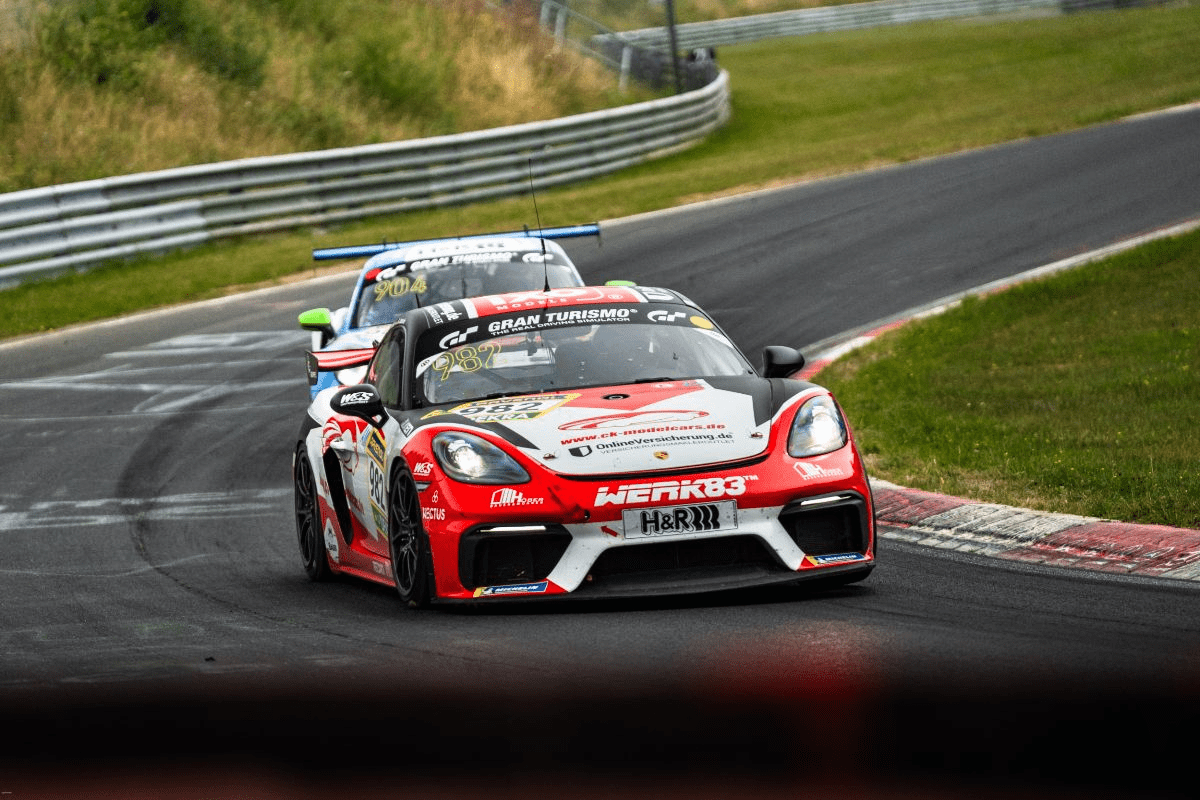 W&S Motorsport brilha com vitória dupla no ADAC Ruhr-Pokal-Rennen
