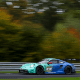 Boccolacci e Menzel conquistam vitória emocionante na última etapa da NLS 2025 com o Porsche 911 GT3 R