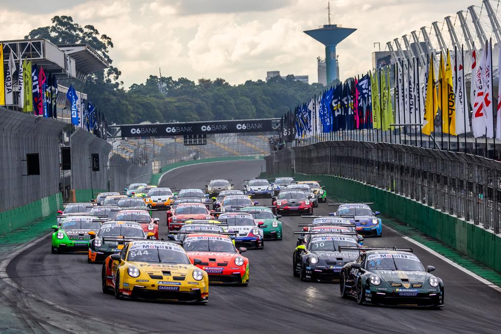 Foto: Rafael Gagliano/Porsche Cup Brasil